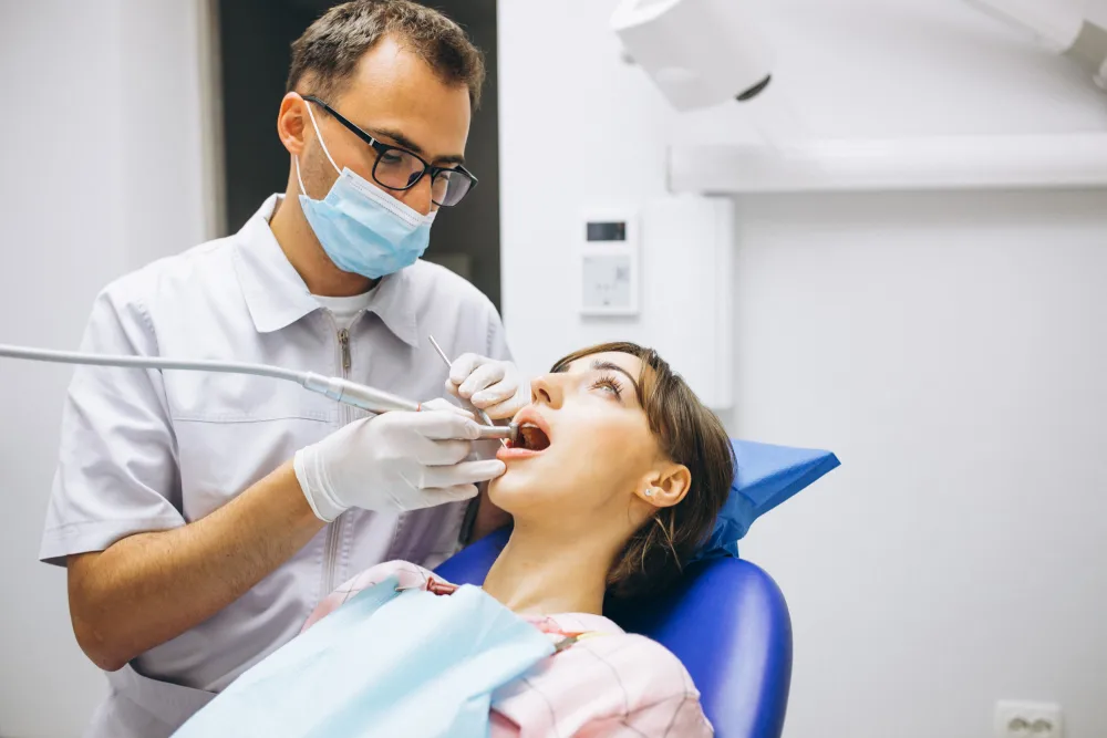 Exploring the Advantages of Early Root Canal Intervention